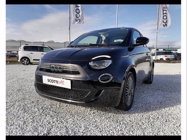FIAT 500e 42 kwh icon