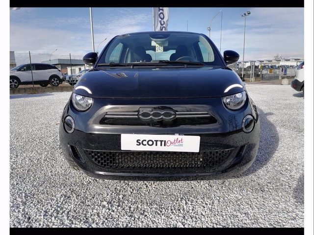 FIAT 500e 42 kwh icon