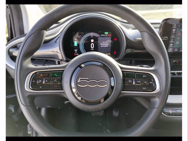 FIAT 500e 42 kwh icon