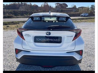 TOYOTA C-HR 1.8 Hybrid E-CVT Active