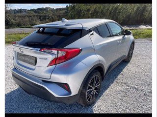 TOYOTA C-HR 1.8 Hybrid E-CVT Lounge