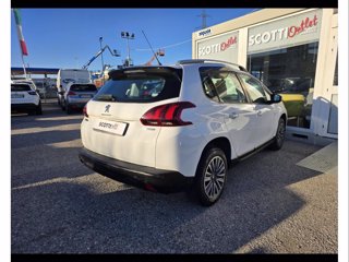 PEUGEOT 2008 PureTech 82 Active