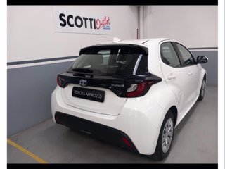 TOYOTA Yaris 1.5 Hybrid 5 porte Active