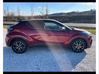 TOYOTA C-HR 1.8 Hybrid E-CVT Trend