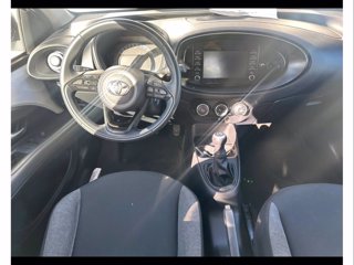 TOYOTA Aygo x 1.0 active 72cv