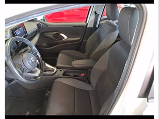 TOYOTA Yaris 1.5 Hybrid 5 porte Active