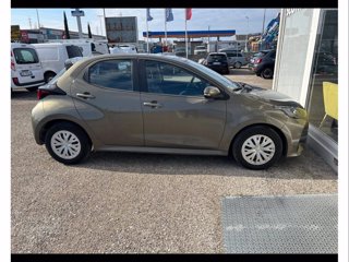 TOYOTA Yaris 1.0 5 porte Active