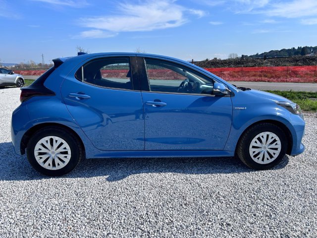 TOYOTA Yaris 1.5 Hybrid 5 porte Active
