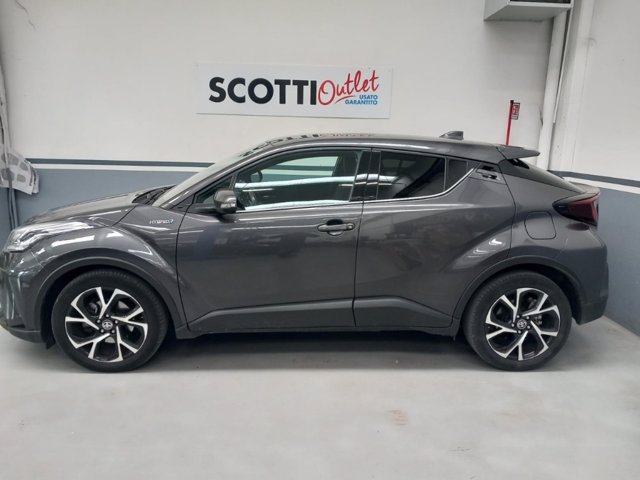 TOYOTA C-hr 1.8h trend e-cvt