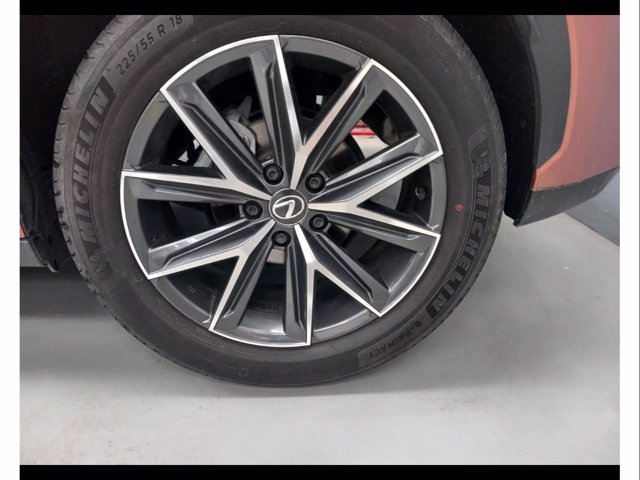 LEXUS LBX 1.5H 2WD COOL MY24