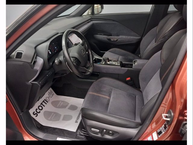 LEXUS LBX 1.5H 2WD COOL MY24