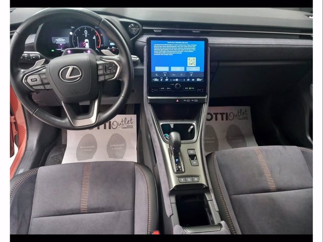 LEXUS LBX 1.5H 2WD COOL MY24