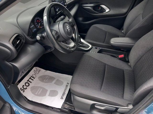 TOYOTA Yaris 1.5 Hybrid 5 porte Active