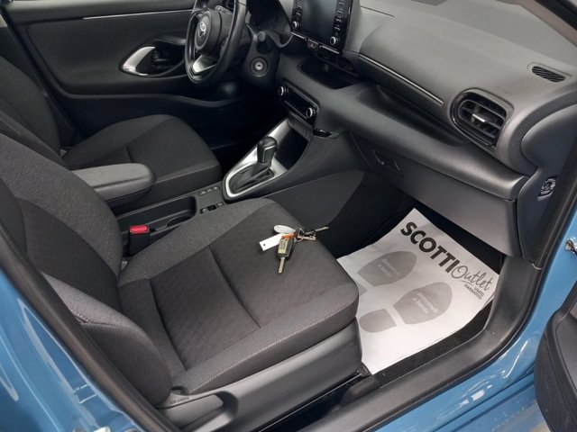 TOYOTA Yaris 1.5 Hybrid 5 porte Active