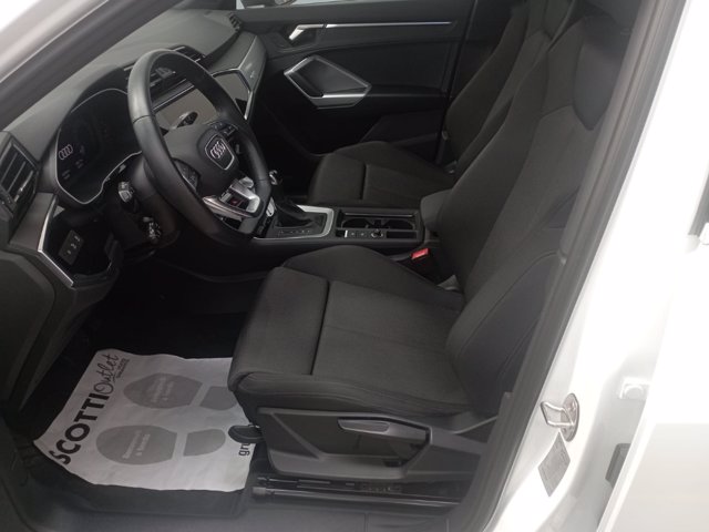 AUDI Q3 sportback 35 2.0 tdi s-tronic