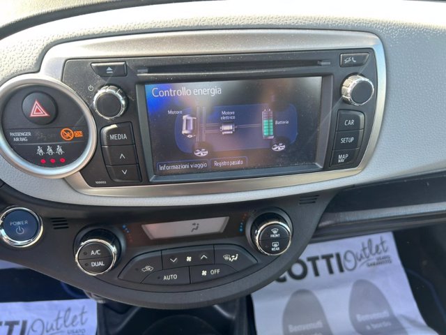 TOYOTA Yaris 5p 1.5h lounge