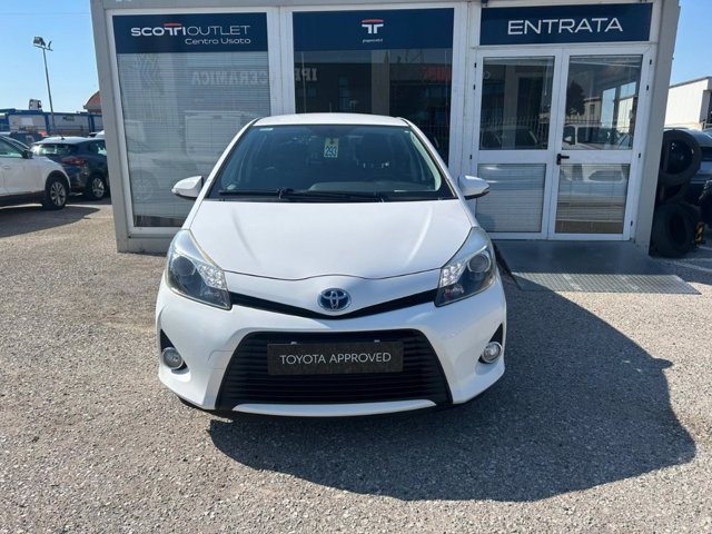 TOYOTA Yaris 5p 1.5h lounge