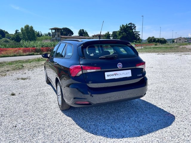 FIAT Tipo sw 1.4 easy 95cv my17