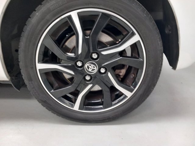 TOYOTA Yaris 5p 1.5h trend white edition