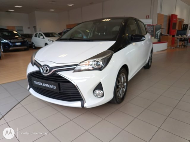 TOYOTA Yaris 1.4 D-4D 5 porte Active