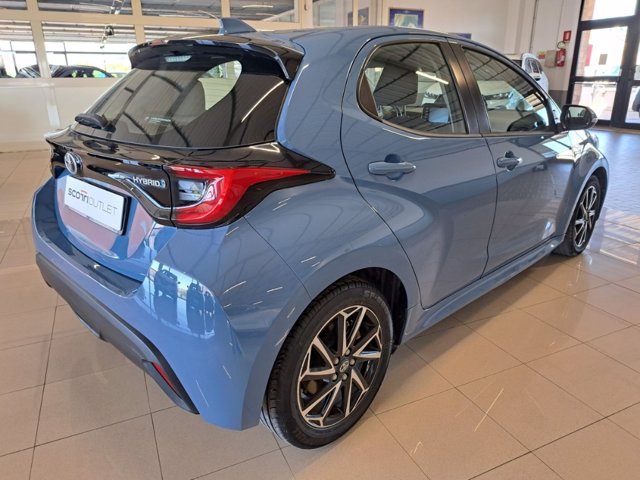 TOYOTA Yaris 1.5 Hybrid 5 porte Active