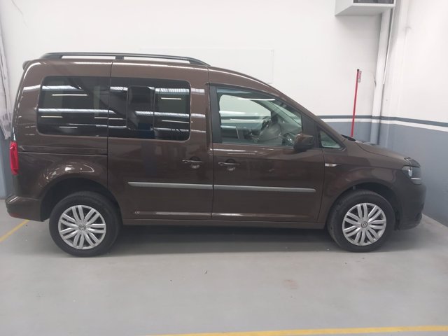 VOLKSWAGEN Caddy 2.0 tdi 122cv 4motion highline E6