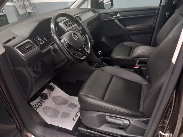 VOLKSWAGEN Caddy 2.0 tdi 122cv 4motion highline E6