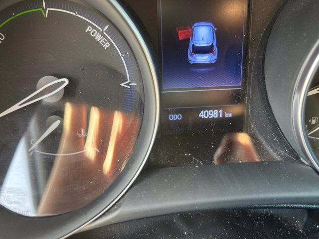 TOYOTA C-HR 1.8 Hybrid E-CVT Black Edition