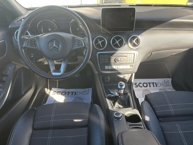 MERCEDES A 180 d Executive