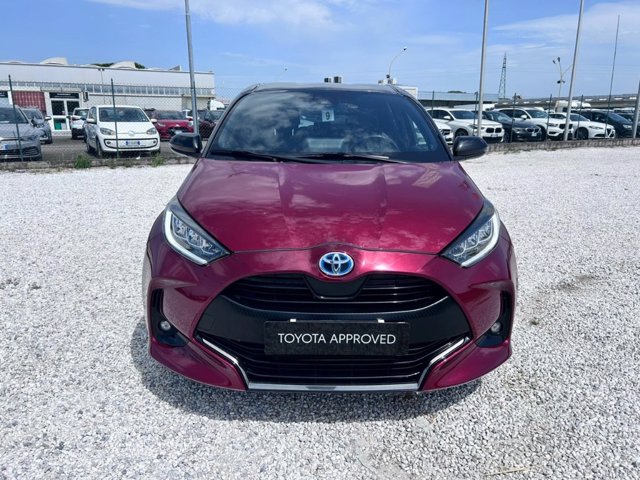 TOYOTA Yaris 1.5h style