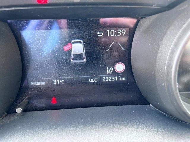 TOYOTA Yaris 1.5h trend