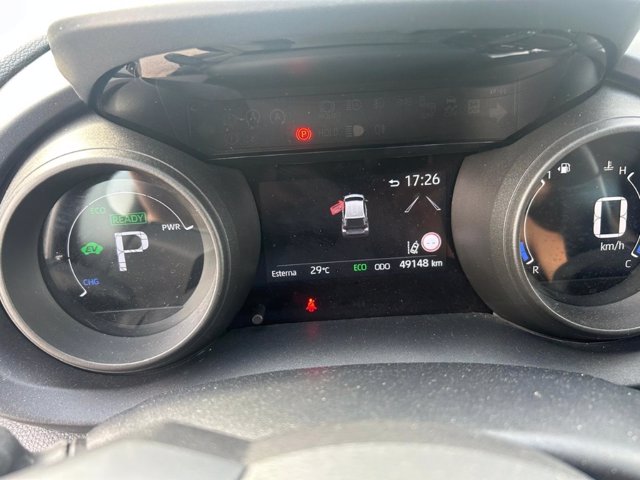 TOYOTA Yaris 1.5h trend