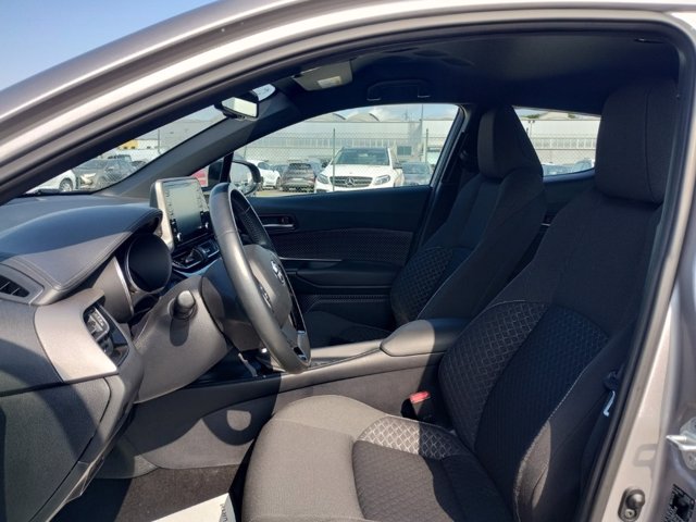 TOYOTA C-hr 1.8h business e-cvt