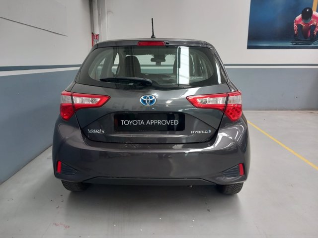 TOYOTA Yaris 1.5 5 porte Active