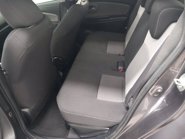 TOYOTA Yaris 1.5 5 porte Active