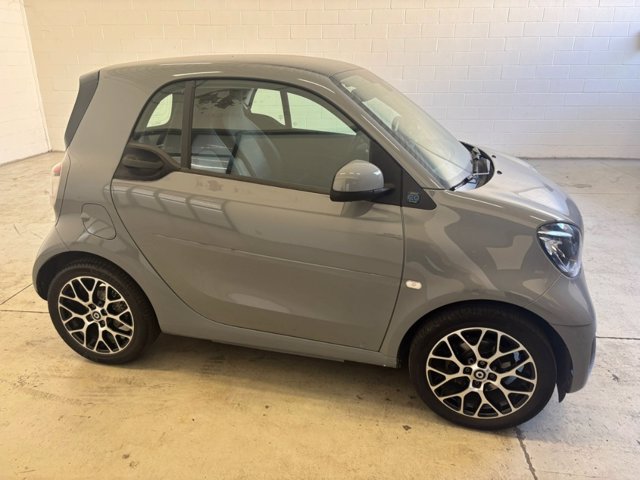 SMART Fortwo eq racingrey 22kw