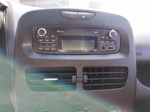 RENAULT Clio 5p 1.2 live gpl 75cv