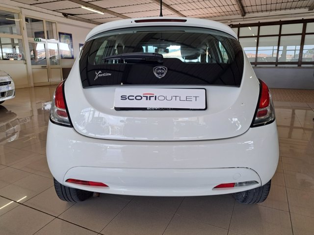 LANCIA Ypsilon 1.2 silver 69cv