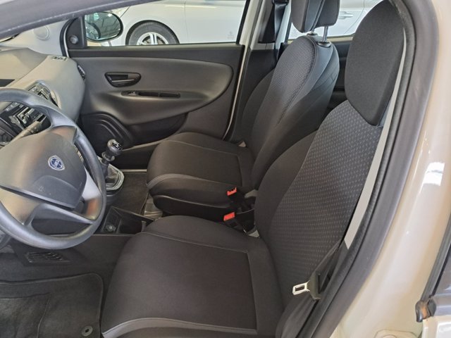LANCIA Ypsilon 1.2 silver 69cv