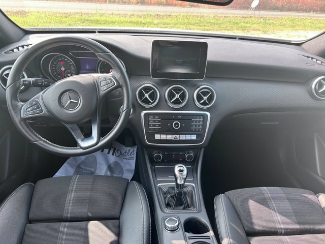 MERCEDES A 180 d Sport