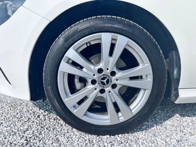 MERCEDES A 180 d Sport