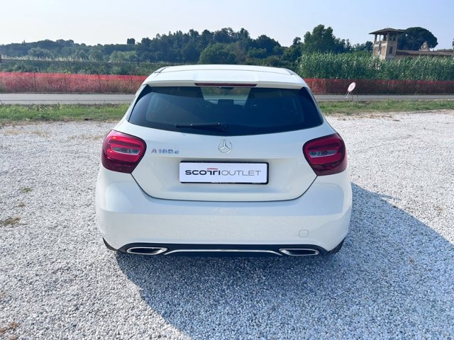 MERCEDES A 180 d Sport