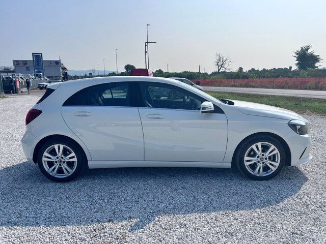 MERCEDES A 180 d Sport