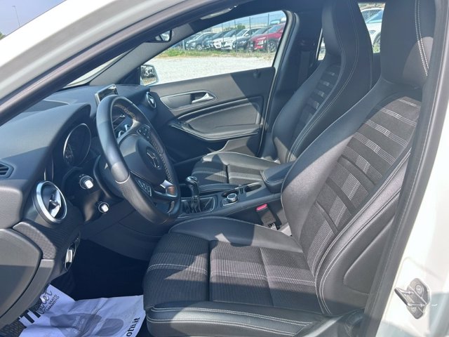 MERCEDES A 180 d Sport
