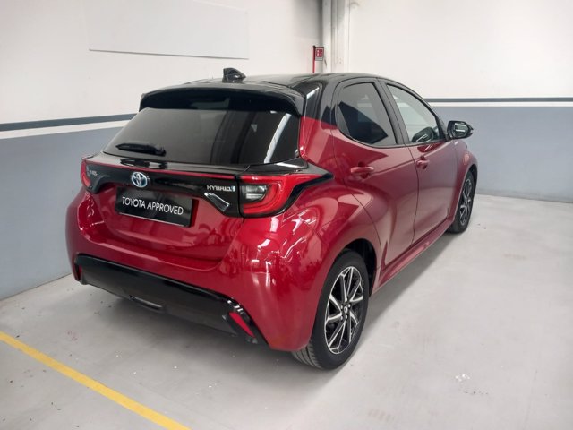 TOYOTA Yaris 1.5h style
