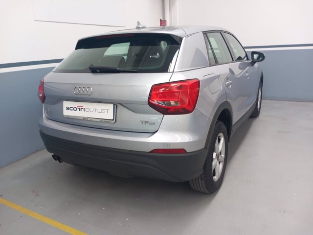 AUDI Q2 1.4 tfsi business