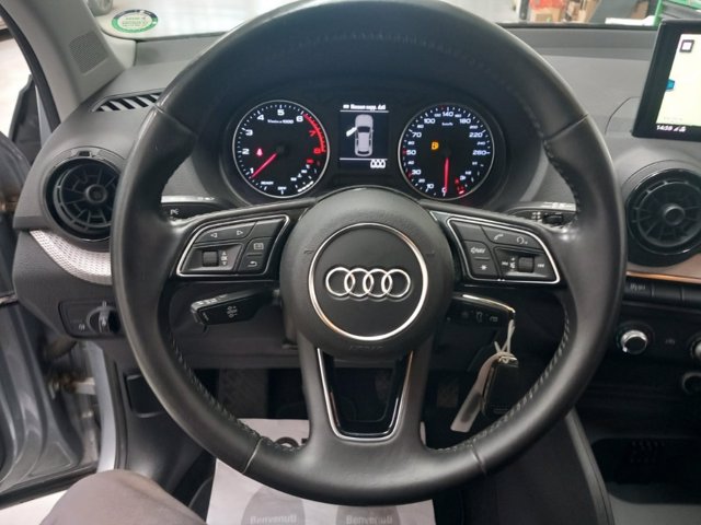 AUDI Q2 1.4 tfsi business