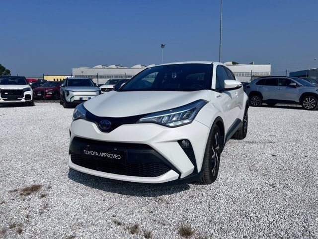 TOYOTA C-HR 1.8 Hybrid E-CVT Trend