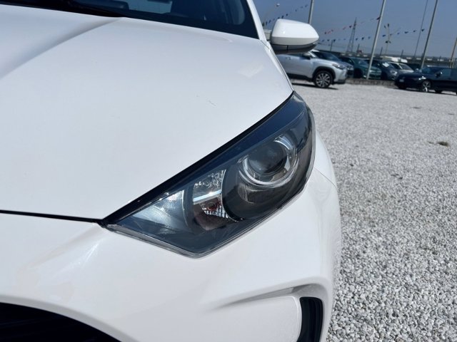 TOYOTA Yaris 1.5 Hybrid 5 porte Active
