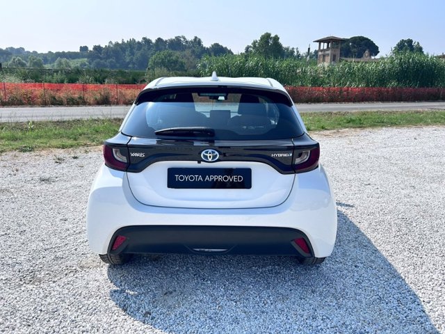 TOYOTA Yaris 1.5 Hybrid 5 porte Active